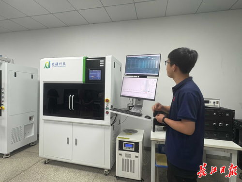 效率提升12倍！我國首個太陽能電池智能檢測大模型問世，引領(lǐng)新興能源技術(shù)研發(fā)新浪潮